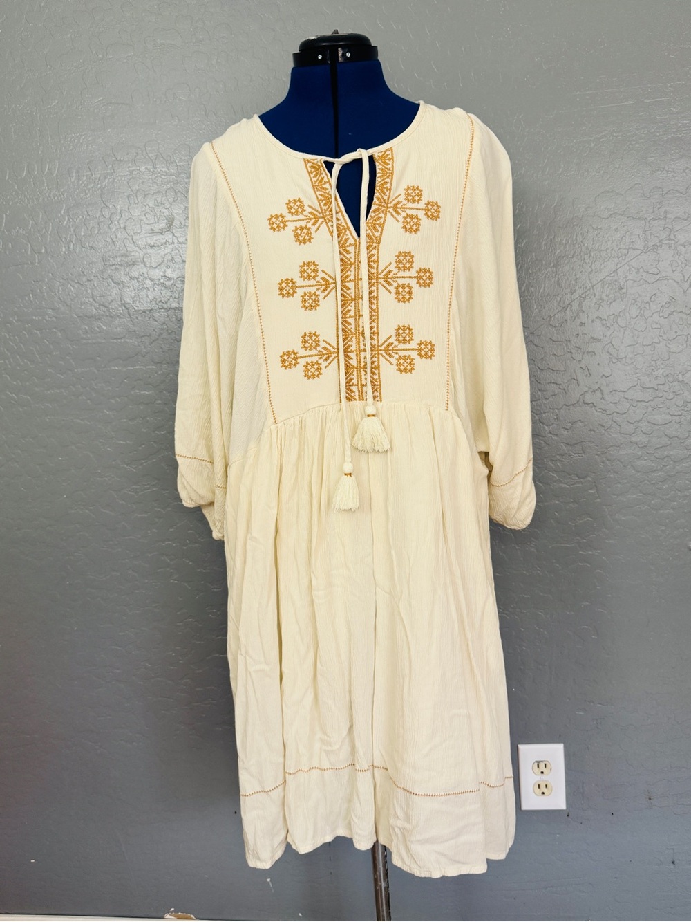 Knox Rose Cream Boho Tassel Midi Dress with Brown Embroidery